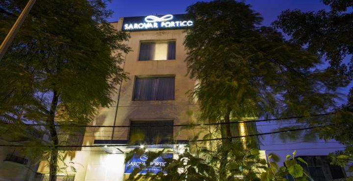 Sarovar Portico Naraina, Hotel Ню Делхи Екстериор снимка